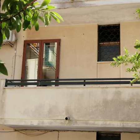 La Casa Di Anna Holiday home *